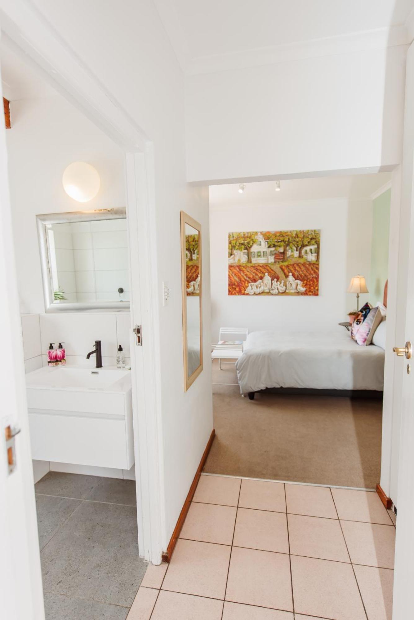 Luxury Suite Near Church Street Stellenbosch Exterior photo